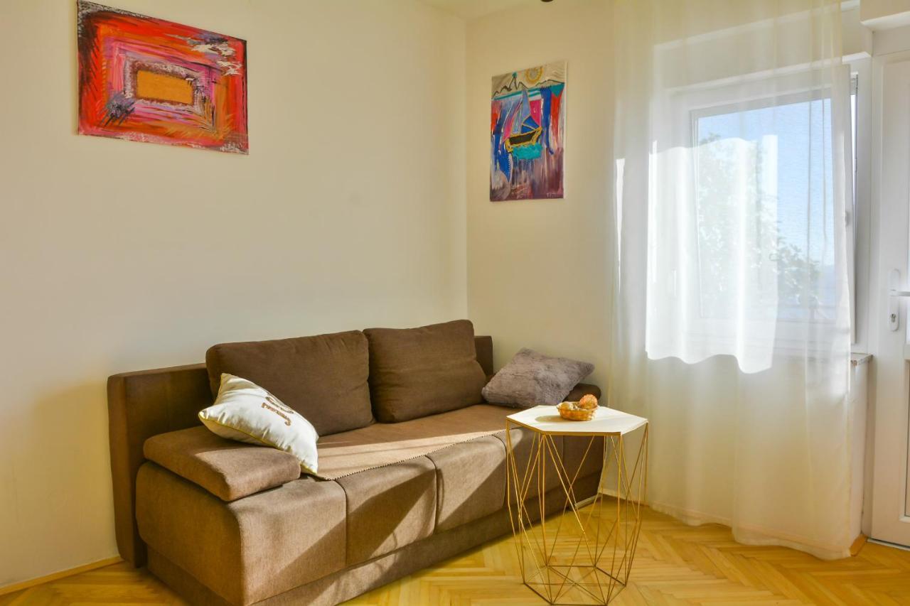 Apartmani Krijesnica Senj  Dış mekan fotoğraf